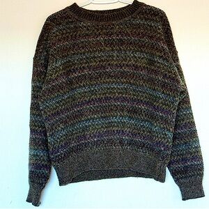 Vintage 70% Wool and 30% Alpaca Italian made knitted women’s sweater size Medium